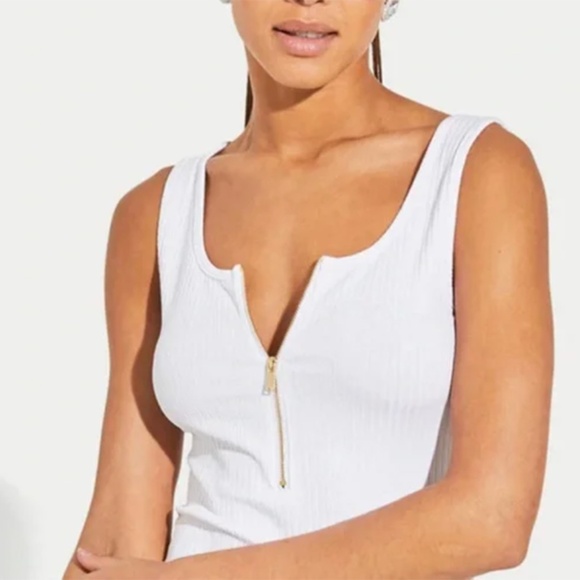 Generation Love Tops - Generation Love Amanda White Tank with Gold Zipper Sz Large